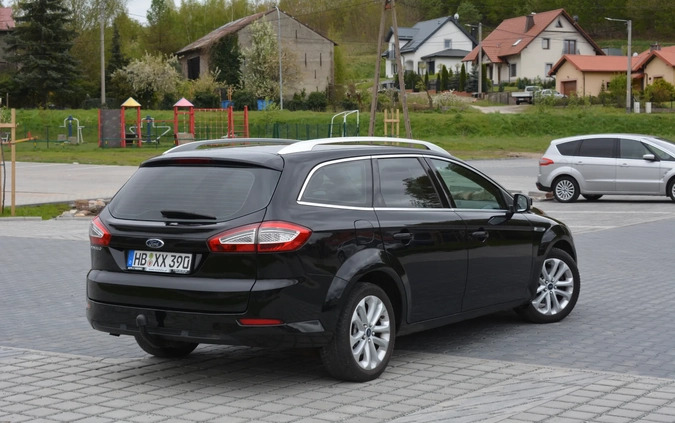 Ford Mondeo cena 27900 przebieg: 246300, rok produkcji 2011 z Dzierzgoń małe 497